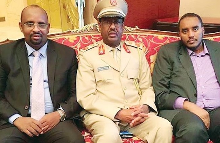 مستشار للرئيس الصومالي يصل مقديشو بعد احتجازه بجيبوتي