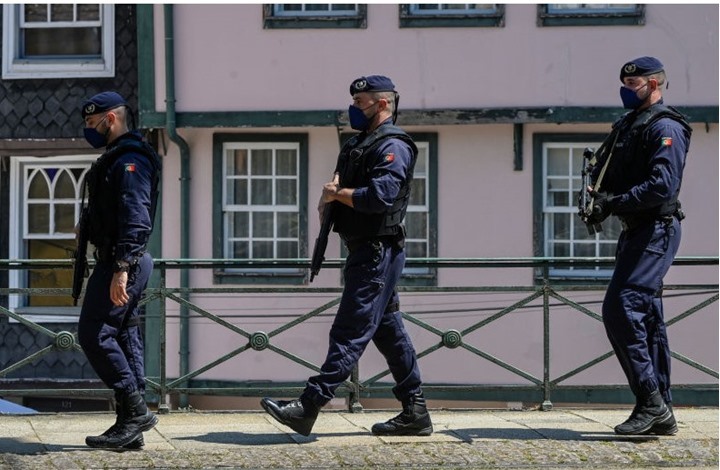 شرطة البرتغال تعتقل عراقيين بتهمة الانتماء لتنظيم الدولة