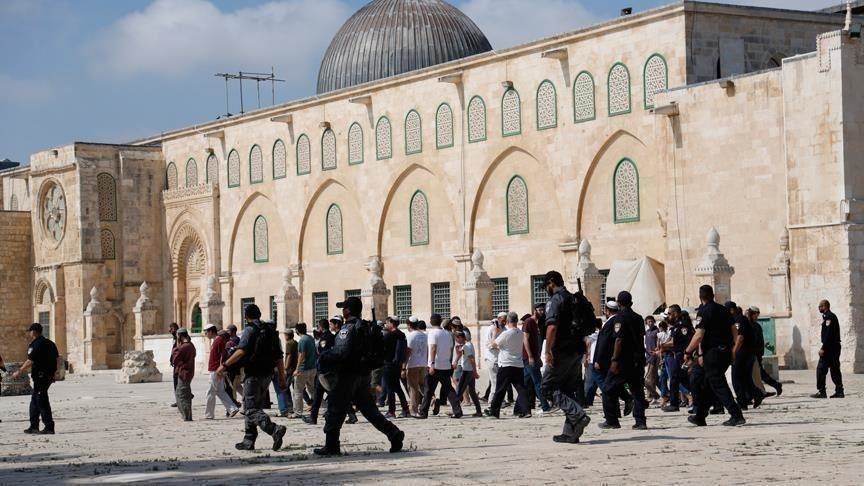 الاتحاد الأوروبي يدعو لتهدئة "الوضع المتفجر" في القدس