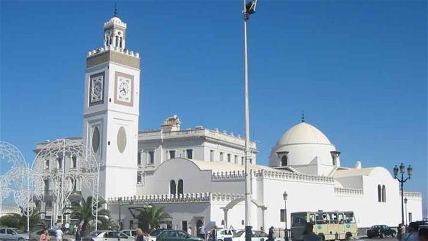 بتدابير مشددة.. الجزائريون يعودون لصلاة عيد الأضحى بالمساجد