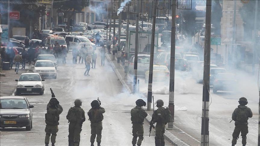 الجيش الإسرائيلي يصيب 22 فلسطينيا خلال مسيرات بالضفة