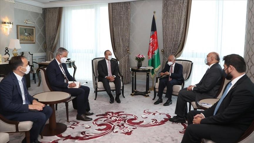 تشاووش أوغلو يبحث مع الرئيس الأفغاني جهود السلام الدائم