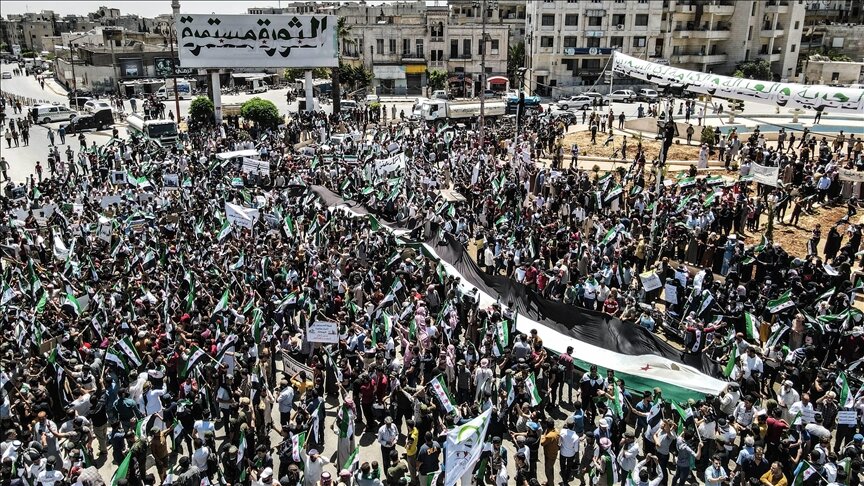 مظاهرات في سوريا رفضا لـ"مسرحية" النظام الانتخابية
