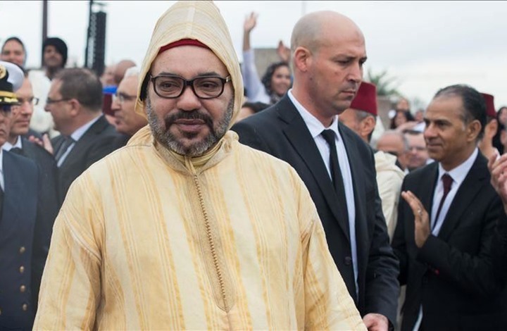 العاهل المغربي يعين حكومة "عزيز أخنوش" الجديدة