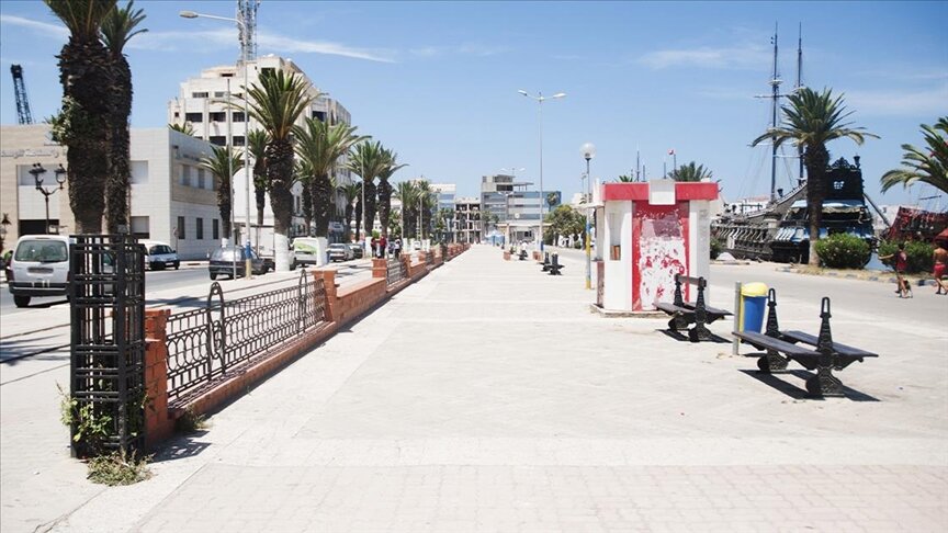 ورقة اقتصاد تونس.. هل تعيد "سعيّد" للمربع الأول (تقرير)