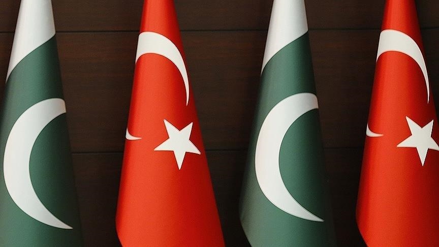 تركيا تستهدف 5 مليارات دولار تبادلا تجاريا مع باكستان (مقابلة)