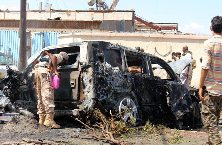 مقتل ثلاثة ضباط يمنيين في انفجار عبوة ناسفة بحضرموت