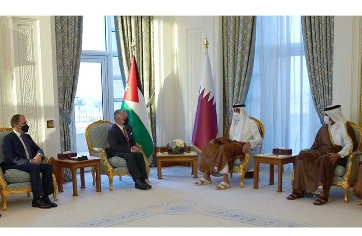 العاهل الأردني يزور قطر ويجري مباحثات مع الشيخ تميم