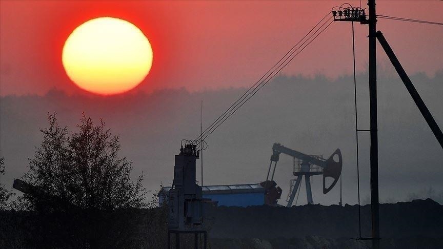 "الطاقة الدولية" تخفض توقعات الطلب على النفط بسبب "دلتا"