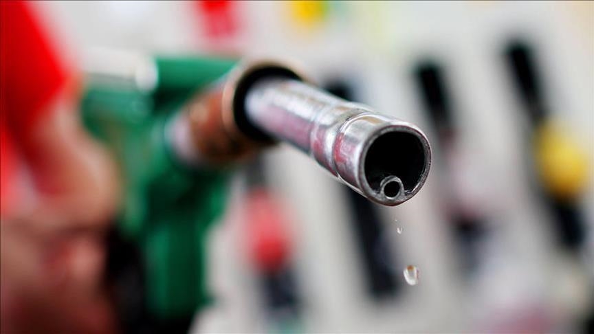 اليمن.. الحكومة ترفع أسعار البنزين في مناطق سيطرتها