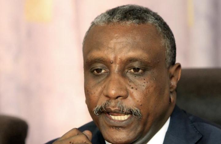 قوى "الحرية والتغيير" تحذر من "انقلاب زاحف" في السودان