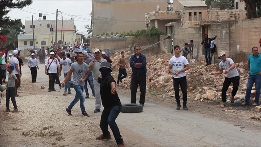 الضفة.. مواجهات مع الجيش الإسرائيلي ومستوطنون يهاجمون الفلسطينيين