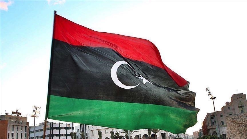 تفجير انتحاري يستهدف حاجزا أمنيا وسط ليبيا