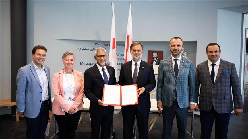 جنيف.. اتفاقيات تعاون بين اتحاد جمعيات الصليب الأحمر وفرع تركيا