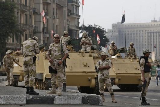 فرض الطوارئ في مصر لـ3 أشهر