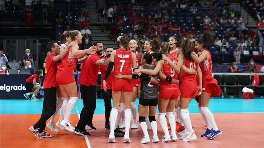 كرة طائرة: سيدات تركيا يحرزن الميدالية البرونزية ببطولة أوروبا