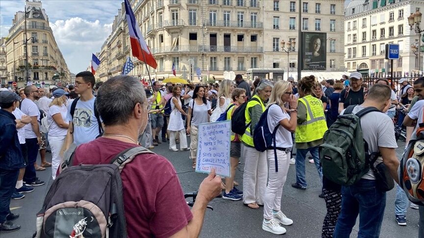 للأسبوع الثامن.. احتجاجات في فرنسا ضد سياسات الحكومة حول كورونا